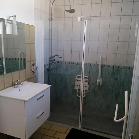 Homestay Parquet Flottant