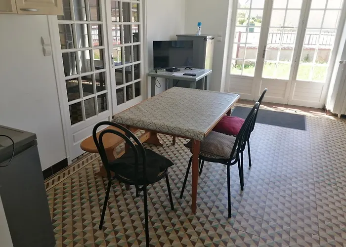 民宿 Parquet Flottant Saint-Corneille